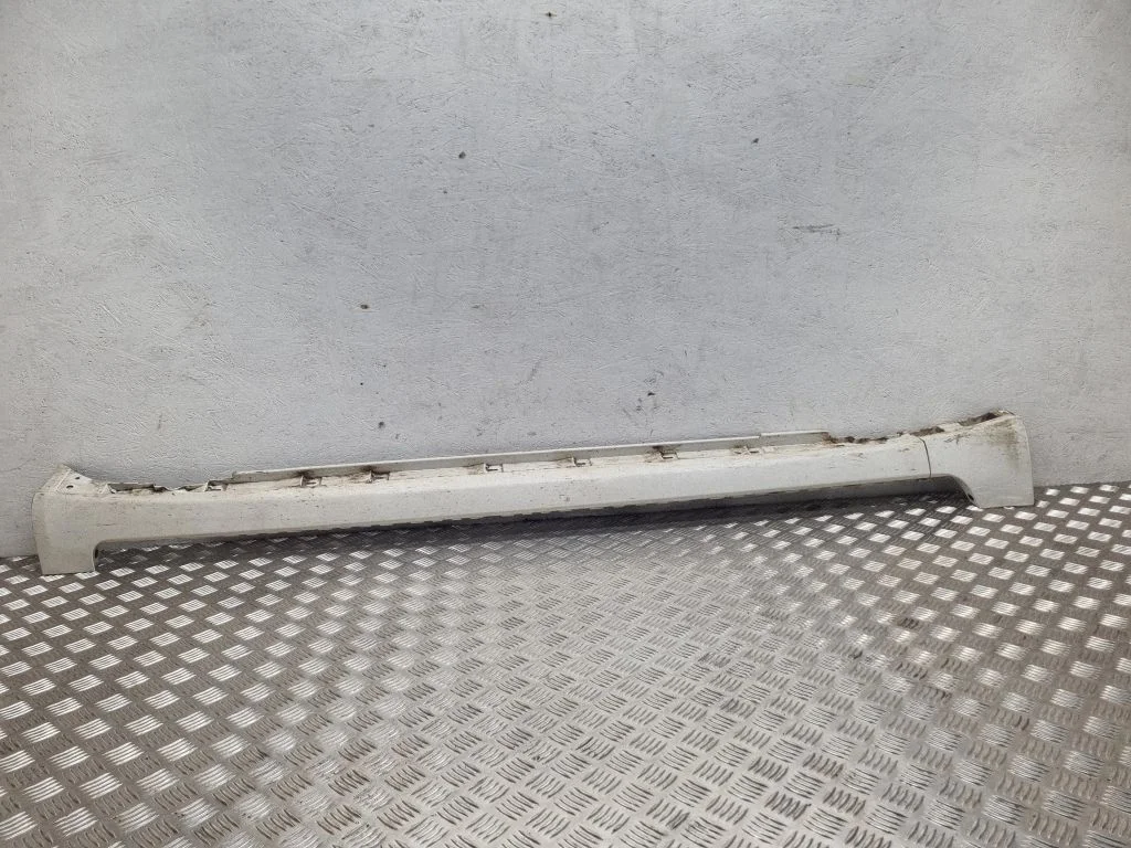 Lävepakk 3R0853860A