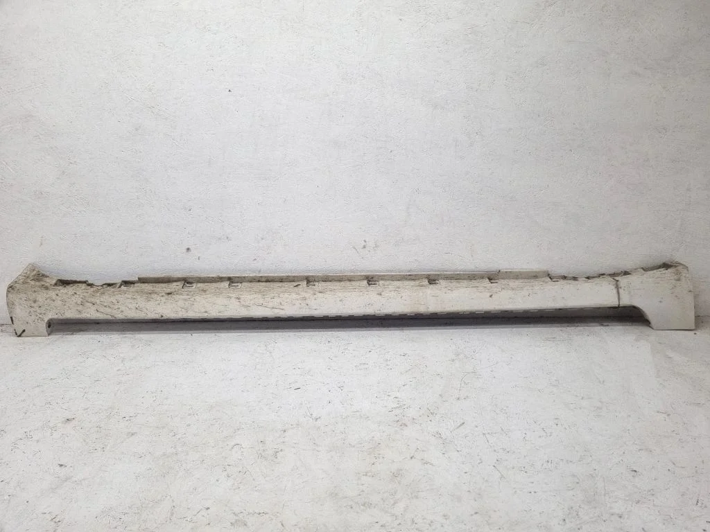 Sill 3R0853860A