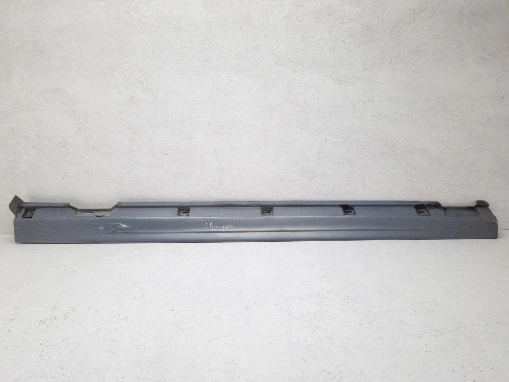 Sill 3C8853855B