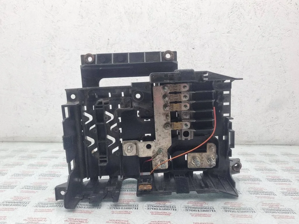 Fuse module 7L0937548C