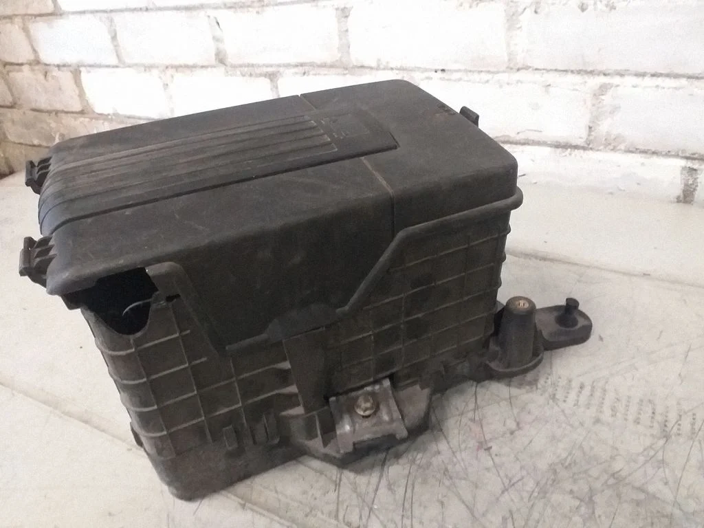 Aku kast – Volkswagen Golf Plus (2005-2013)