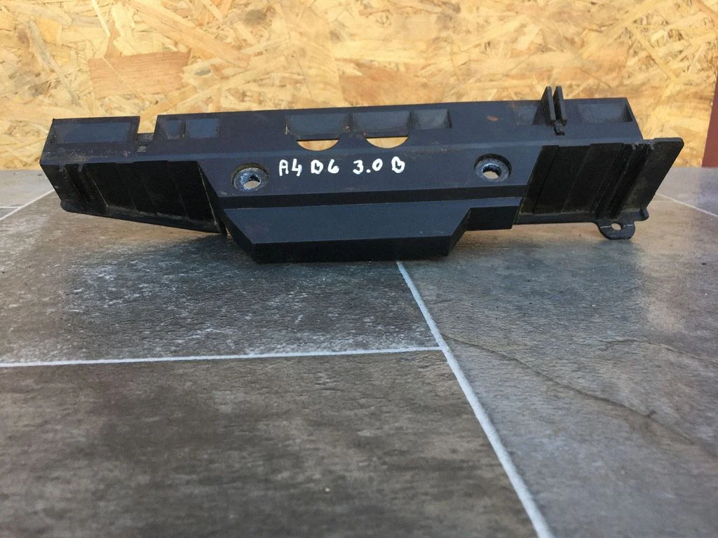 Battery tray heat shield – Audi A4 S4 B6 8E 8H (2001-2005)