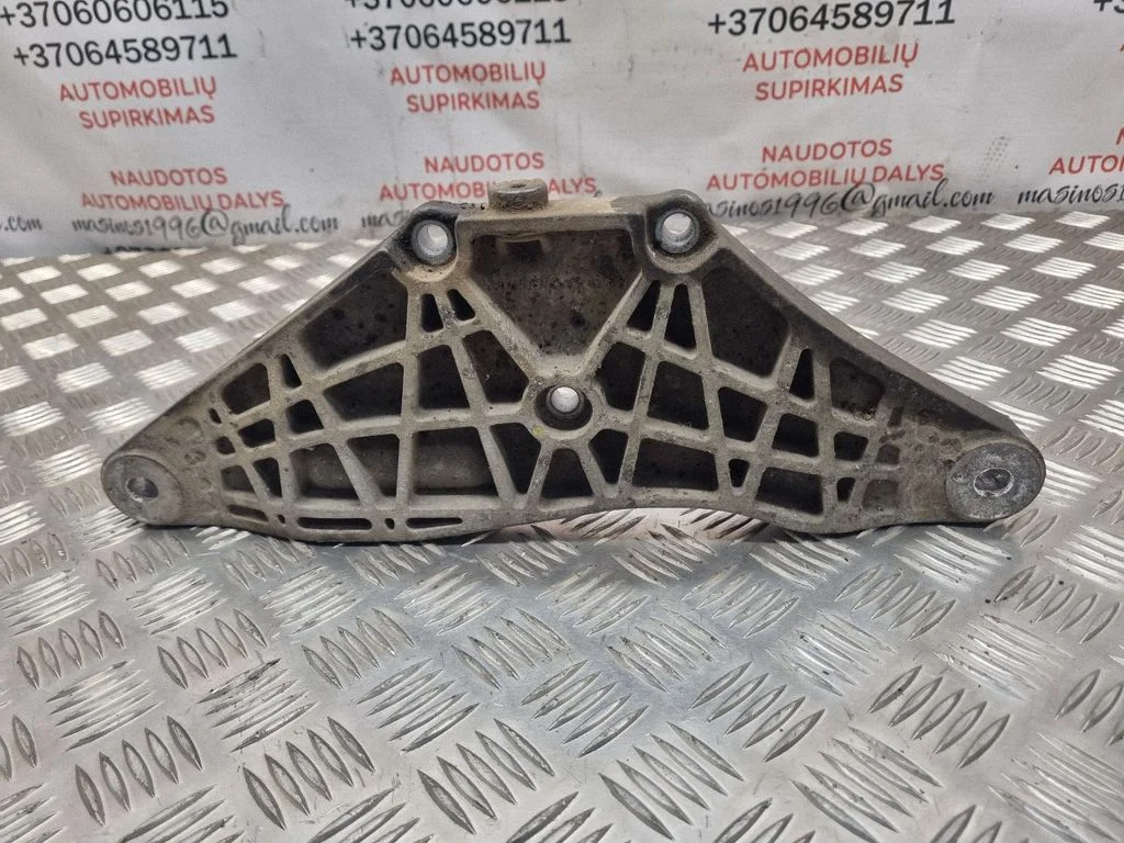 Rear differential/diff mount bracket – Audi A4 S4 B7 8E 8H (2005-2008)
