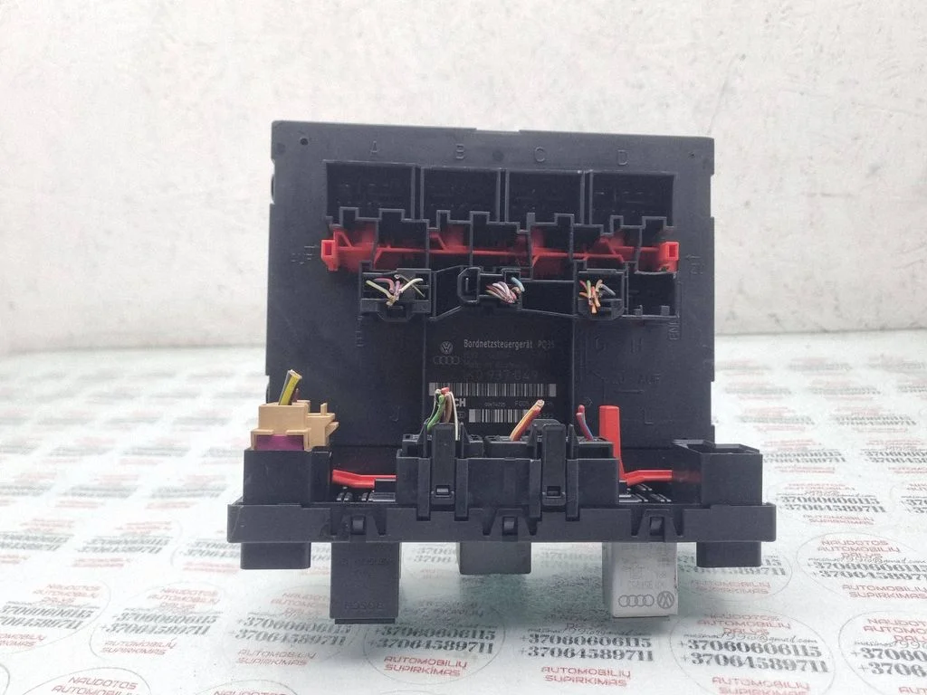Comfort/convenience module 1K0937049S