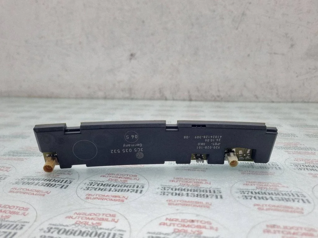 Aerial antenna amplifier – Volkswagen Passat B6 (2005-2010)