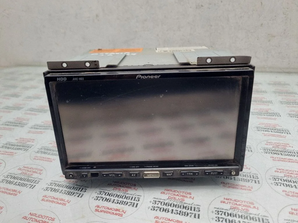 Radio, odtwarzacz CD/DVD, nawigacja