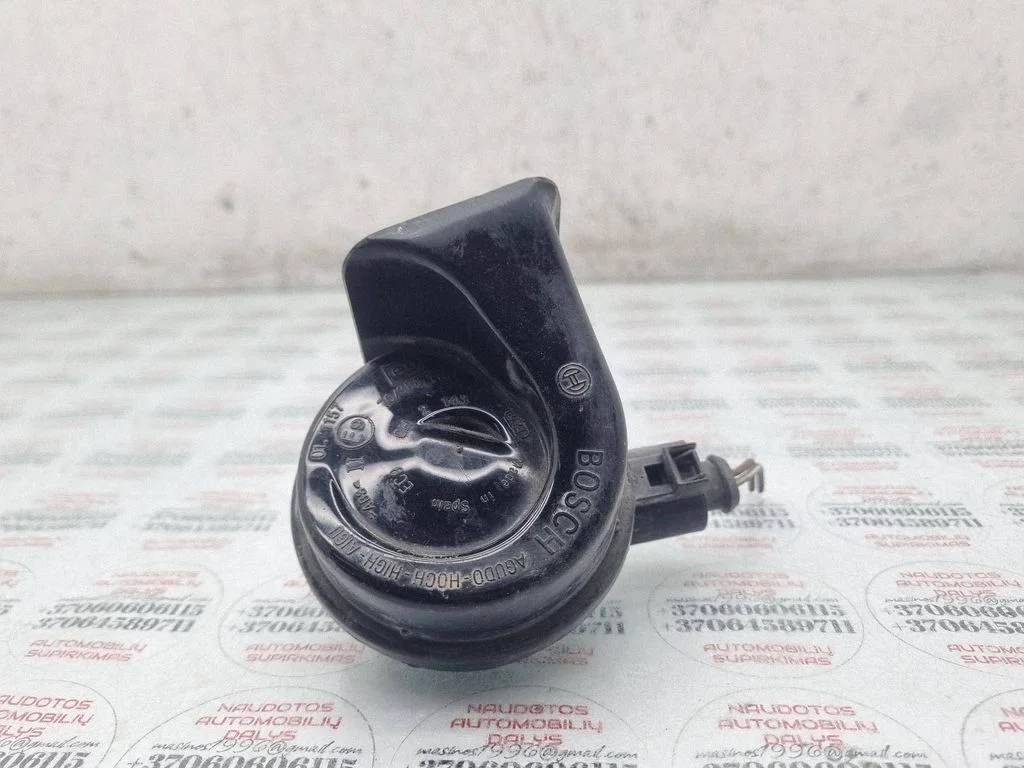Horn signal – Volkswagen Golf Plus (2005-2013)