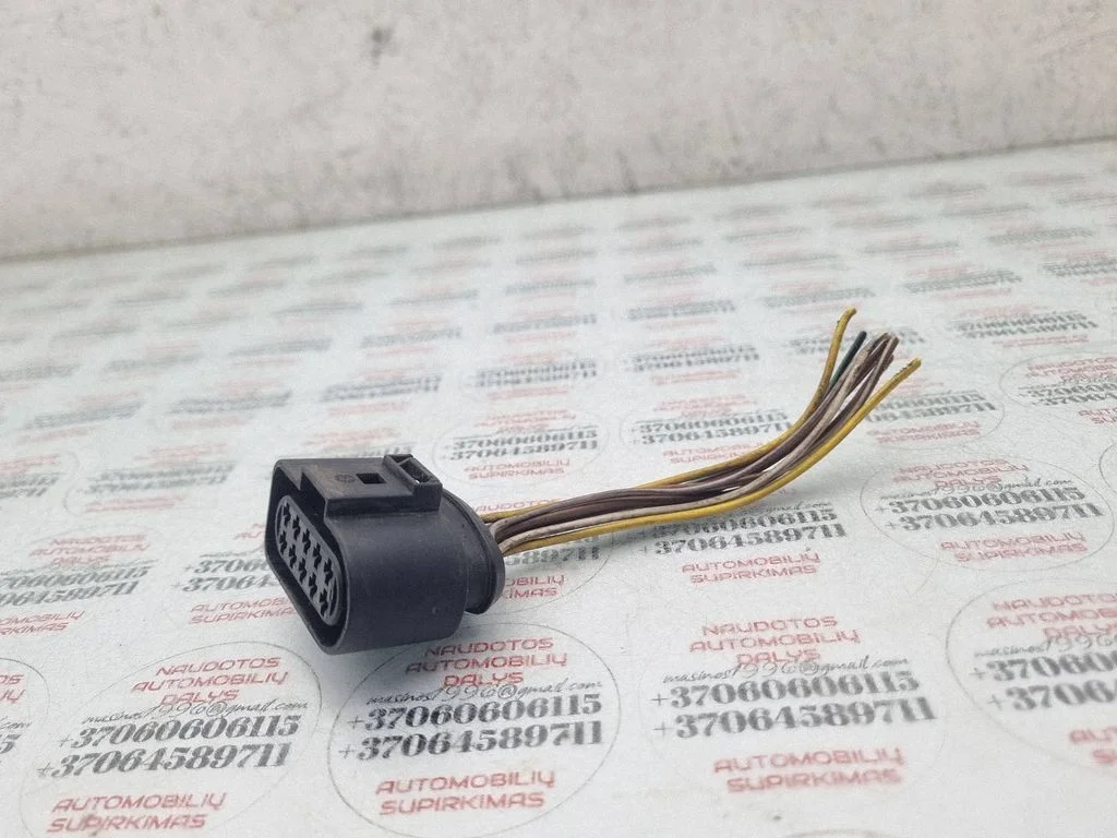Esitule(de) juhtmestik – Volkswagen Golf IV (1998-2005)