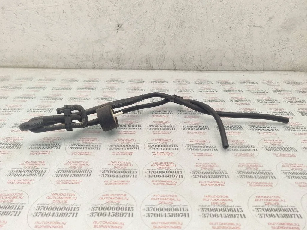 Vacuum line/pipe/hose – Audi A3 S3 8L (1996-2003)