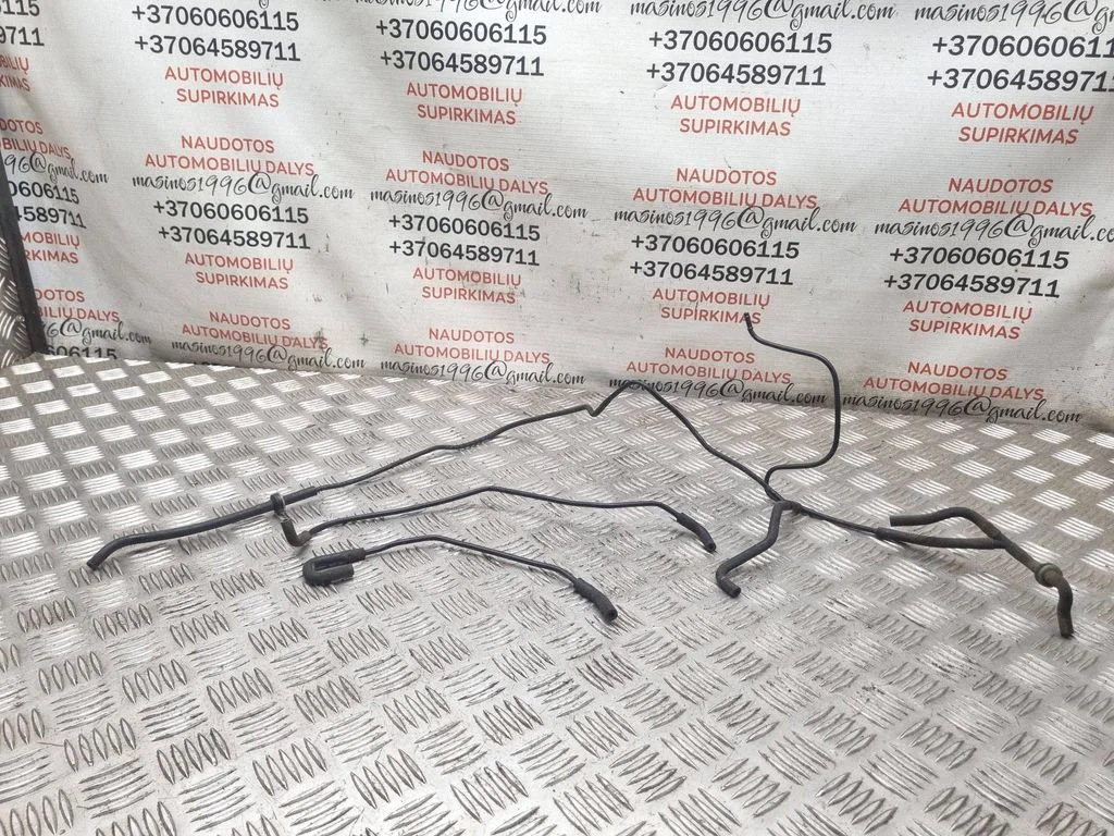 Vacuum line/pipe/hose 03L131552R