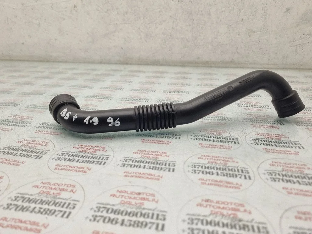 Breather/breather pipe/hose 7700B41