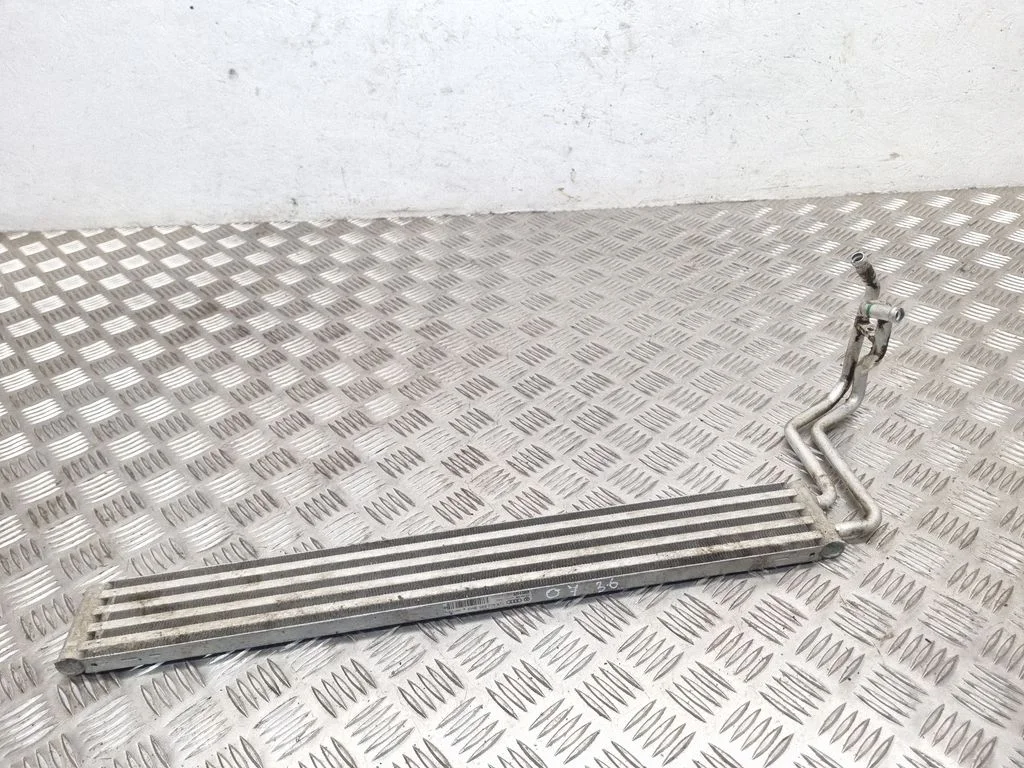Power steering radiator – Audi Q7 4L (2005-2015)