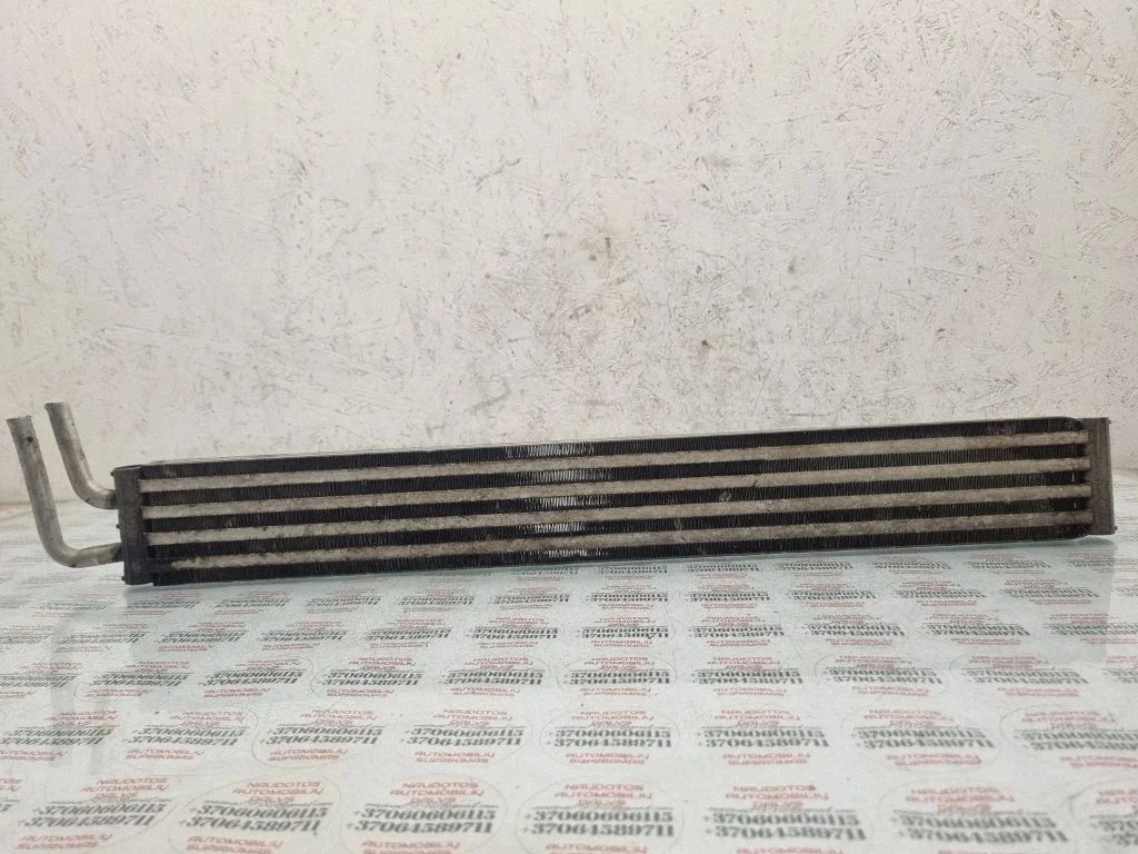 Power steering radiator – Volkswagen Touareg I (2002-2010)