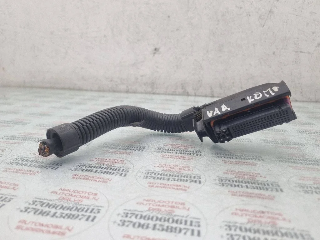 Motora vadu instalācija 1J0906385C