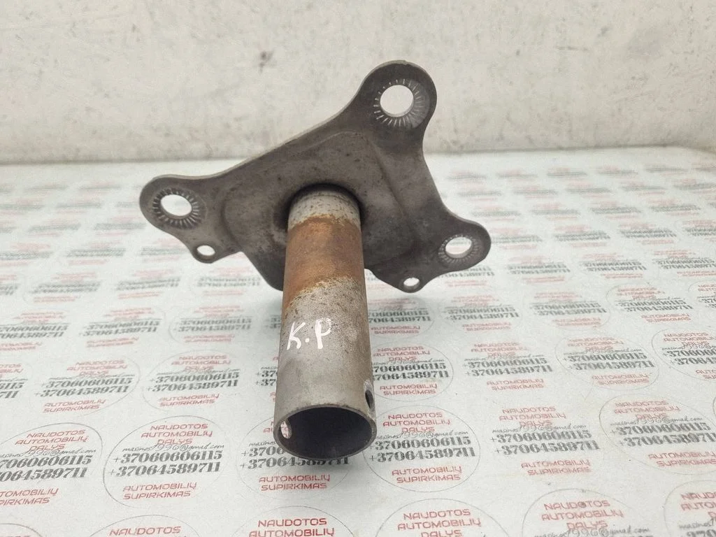 Priekšējā bampera trieciena slāpētājs 8L0807133A