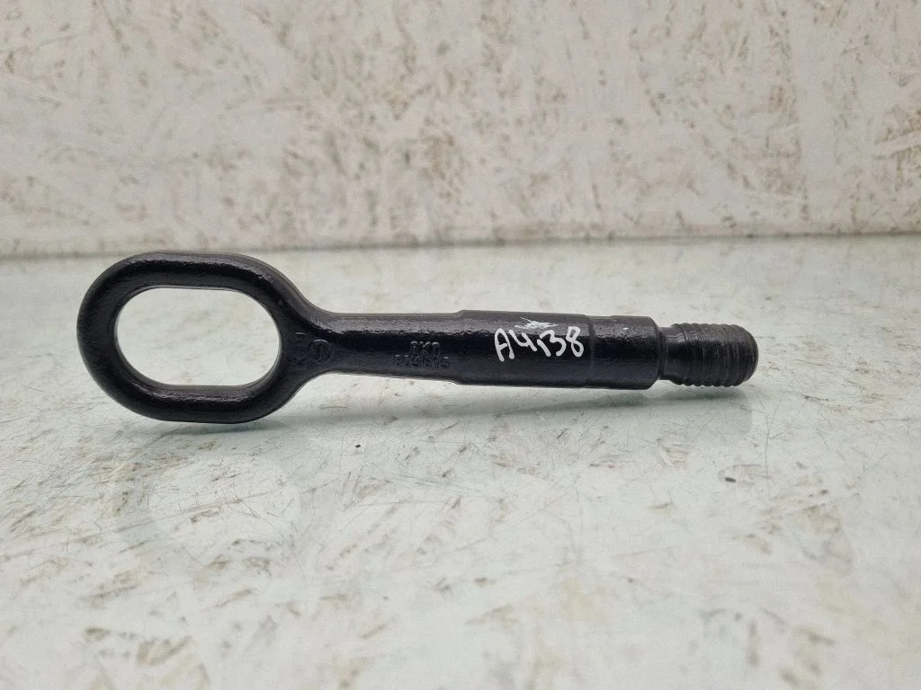 Towing hook eye – Audi A4 Allroad B8 (2008-2016)