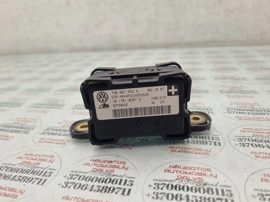 ESP acceleration yaw rate sensor – Volkswagen Touareg I (2002-2010)