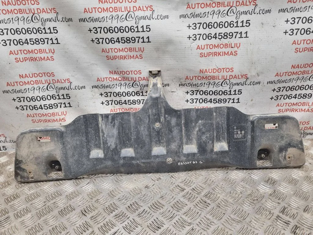 Osłona podwozia pod zderzakiem tylnym – Volkswagen Passat CC (2008-2016)