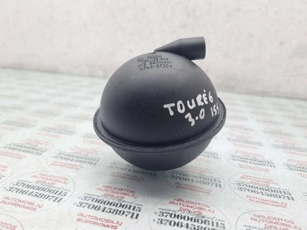 Vacuum air tank – Volkswagen Touareg I (2002-2010)