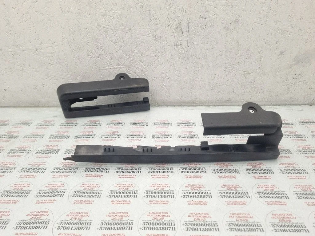 Front passenger seat rail trim 8E0881478B