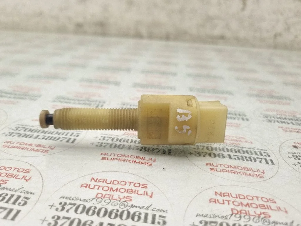 Siduripedaali andur – Volkswagen Passat B5 (1997-2000)