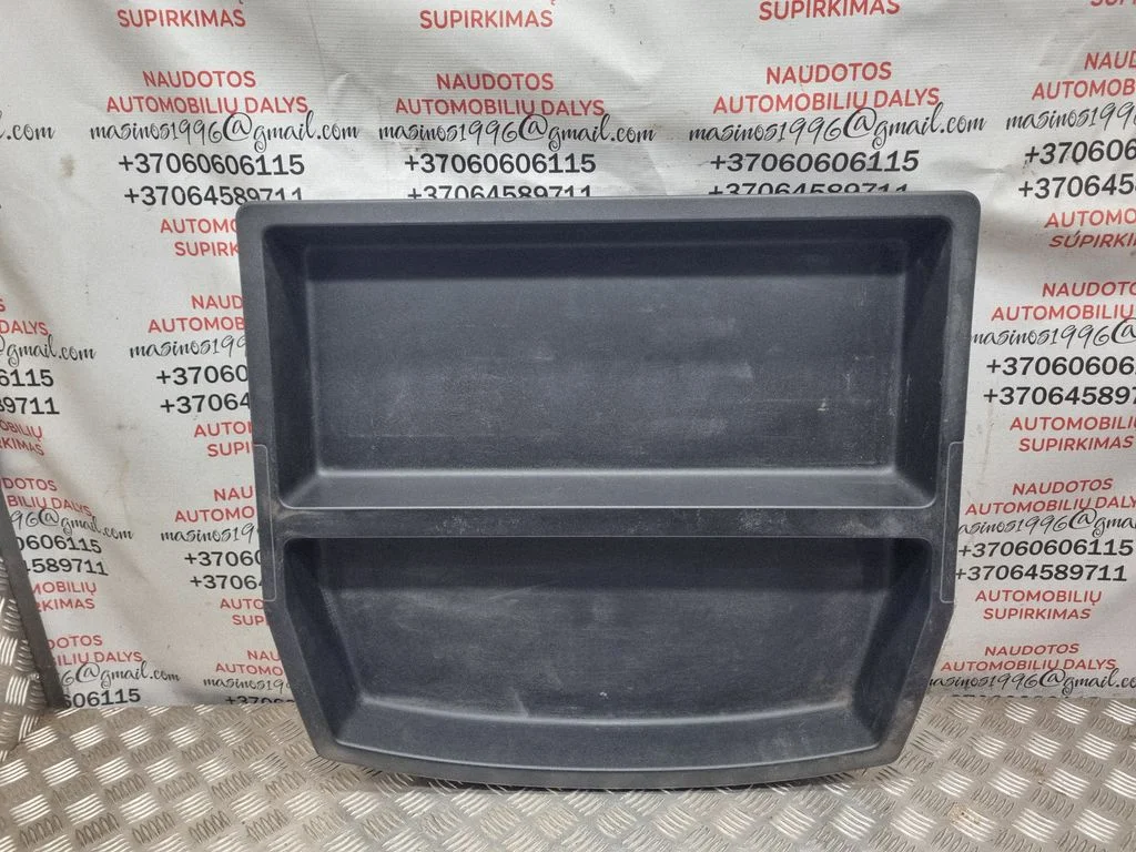Tööriistakast 1T0857557A