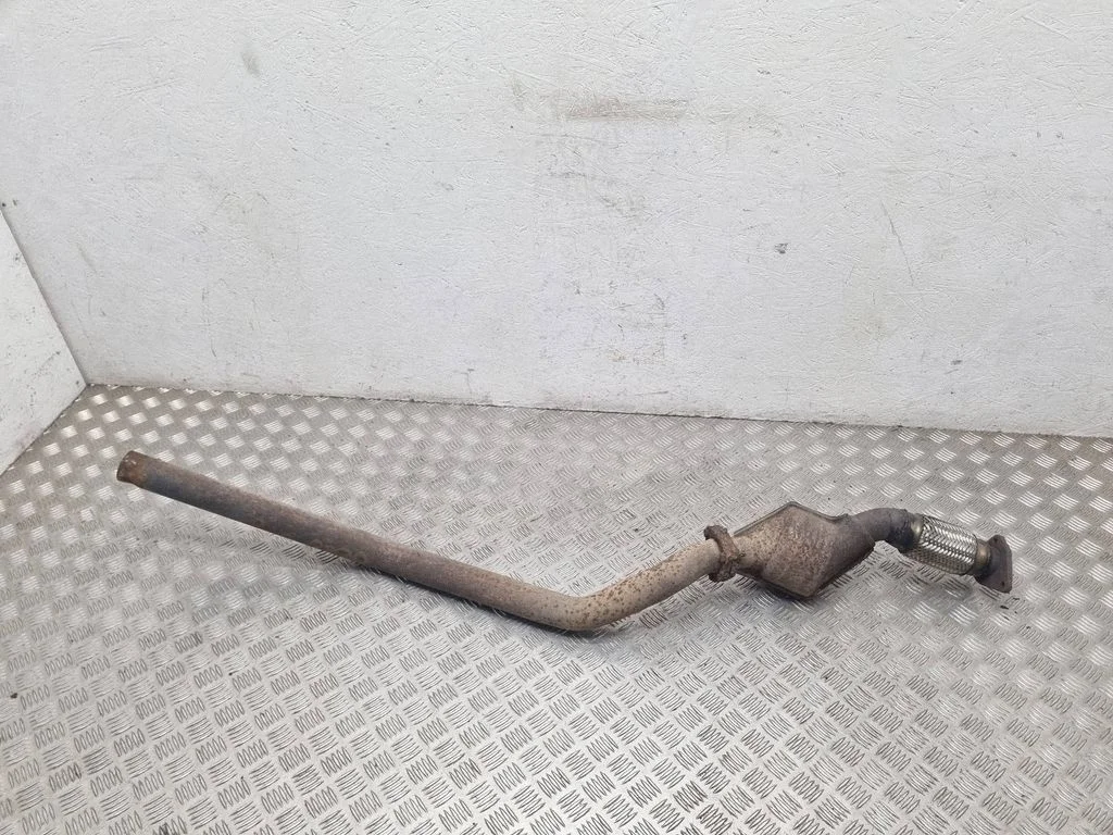 Katalüsaator/ FAP/DPF tahkete osakeste filter – Audi A6 Allroad C5 (1999-2005)