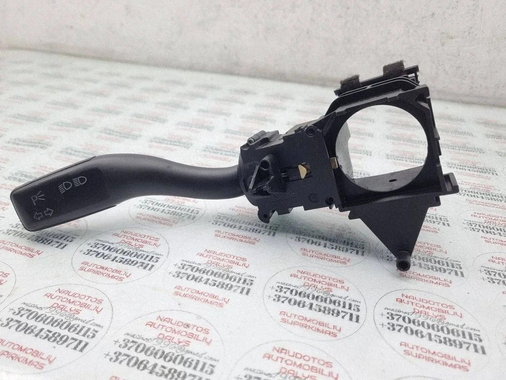 Suunatulede/tulede hoob – Audi A6 Allroad C6 (2006-2011)