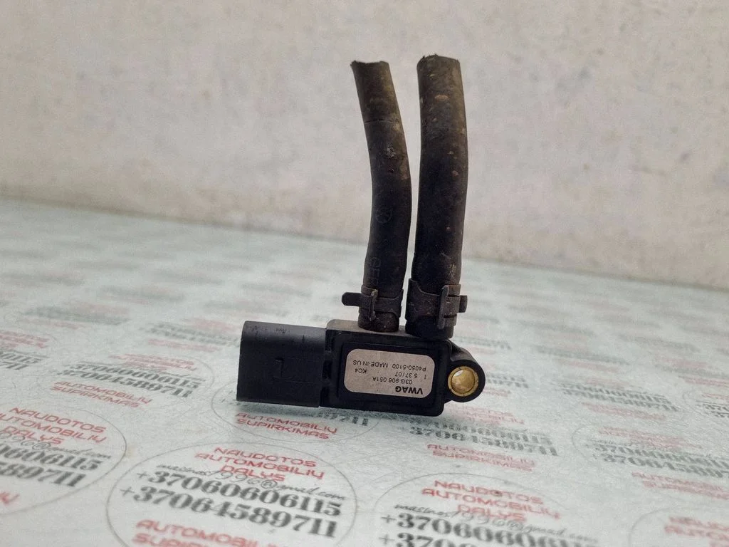 Exhaust gas pressure sensor 03G906051A
