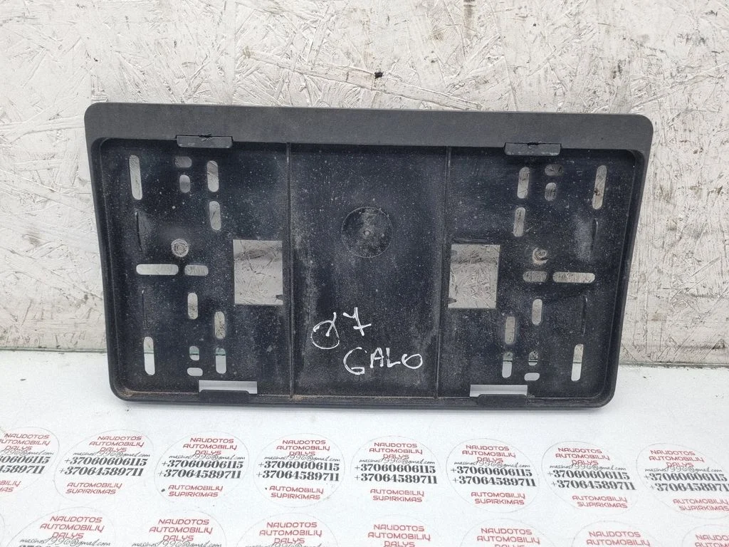 Number Plate Surrounds Holder Frame – Audi Q7 4L (2005-2015)