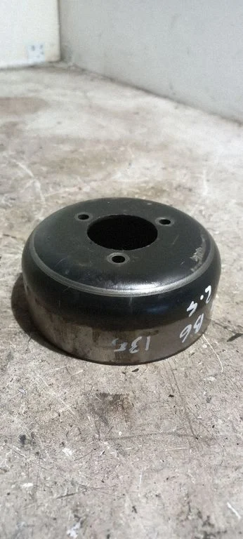 Koło pasowe pompy wody – Audi A4 S4 B6 8E 8H (2001-2005)