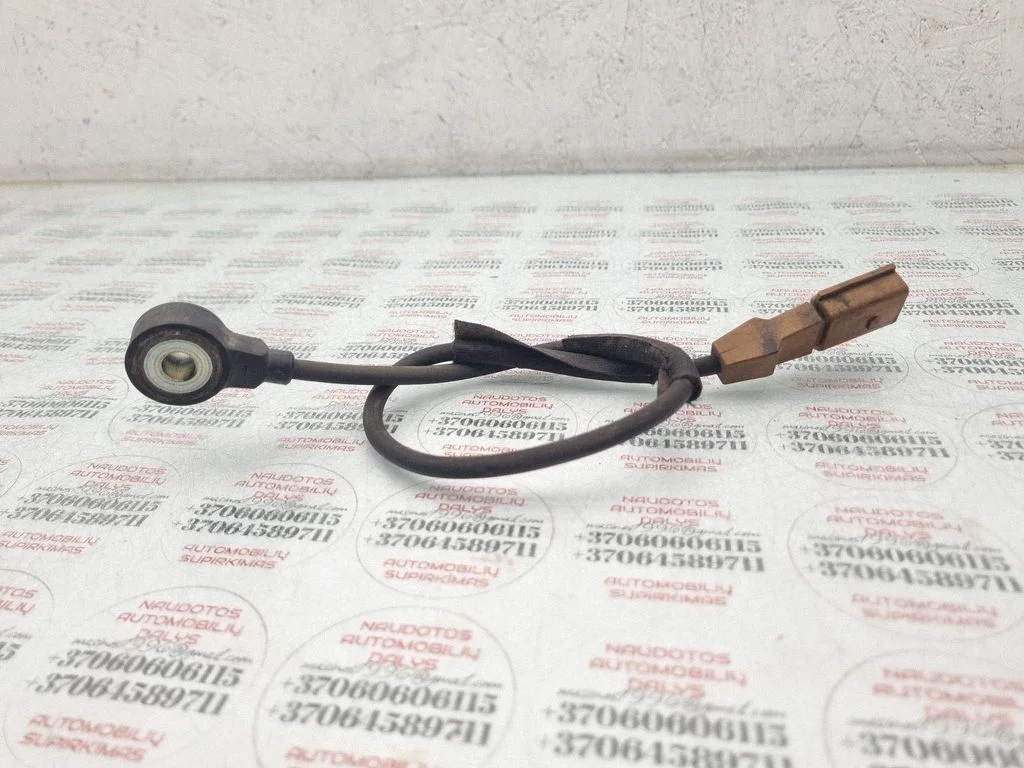 Detonation knock sensor 077905377E