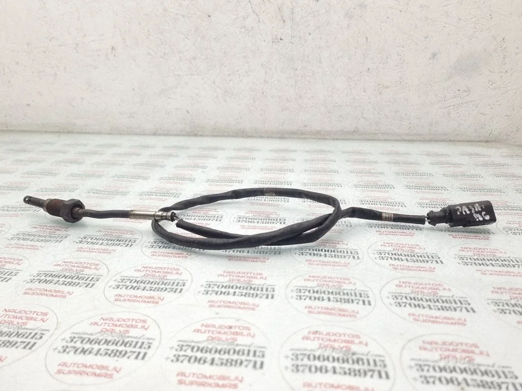 Exhaust gas temperature sensor 03L906088BS