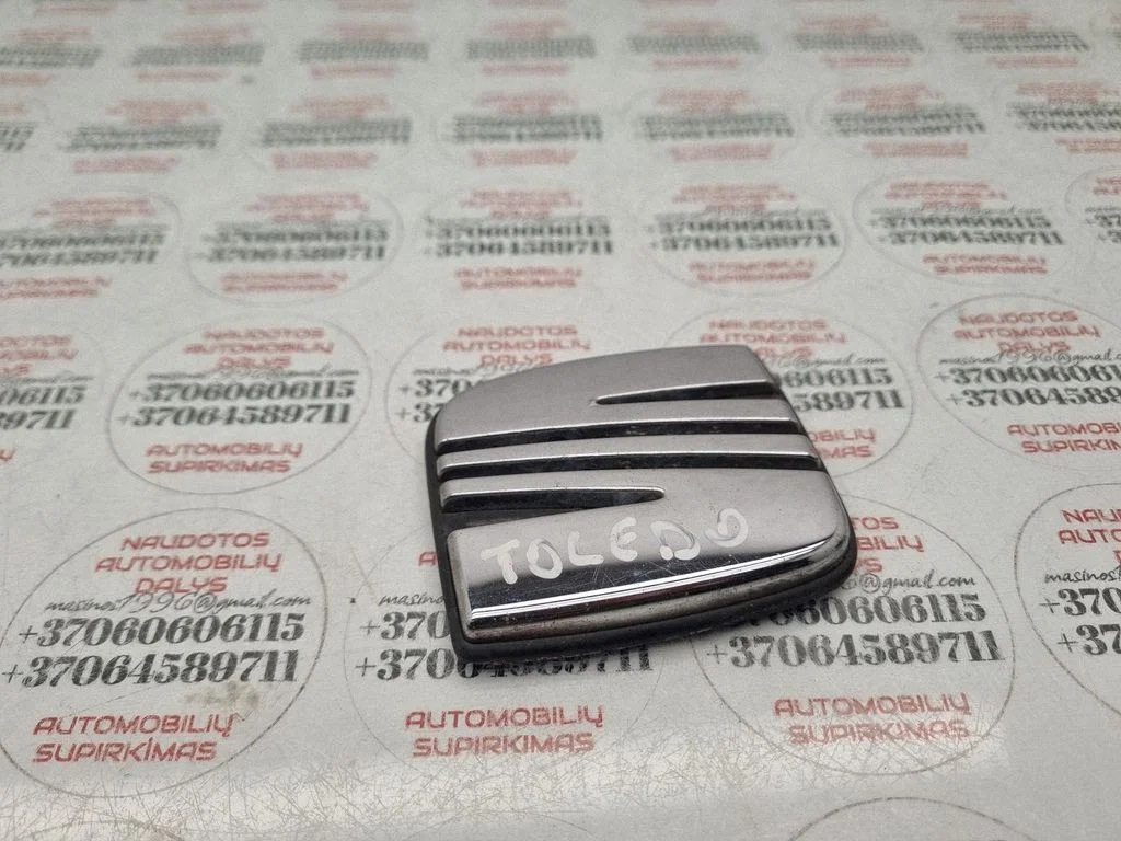 Manufacturers badge/model letters – Seat Toledo II (1M) (1998-2006)