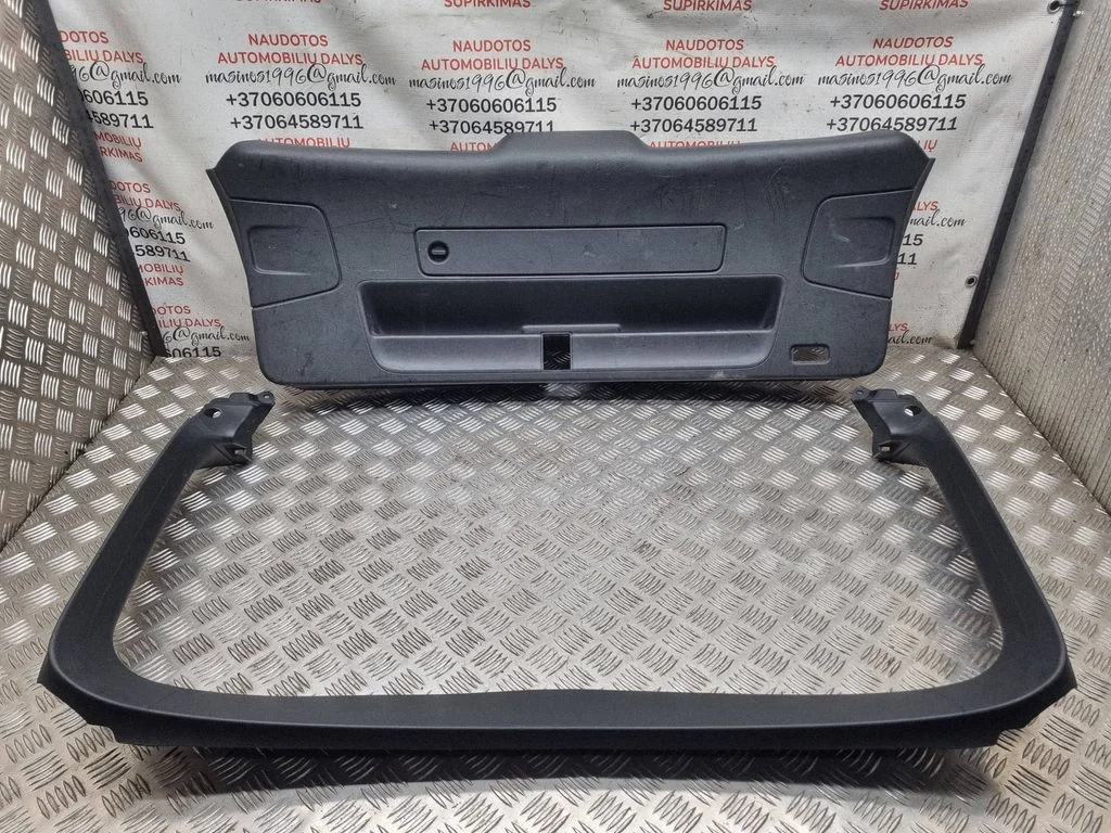 Listwa klapy bagażnika – Audi A4 Allroad B8 (2008-2016)