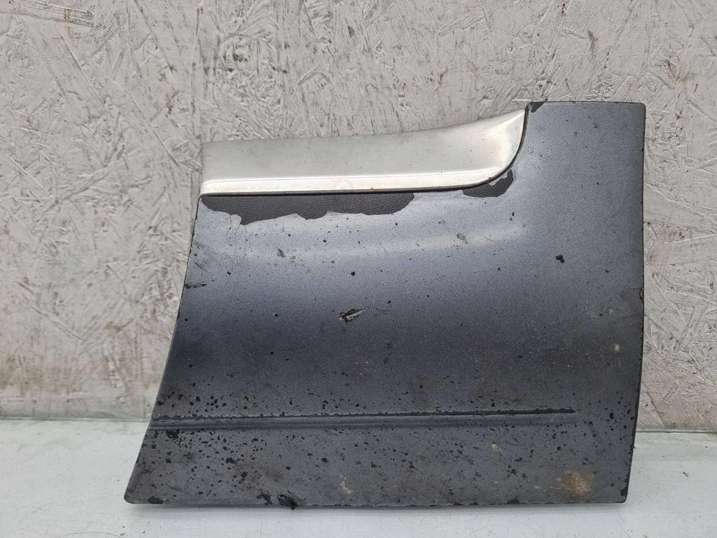 Fender trim (molding) 7L6854960A