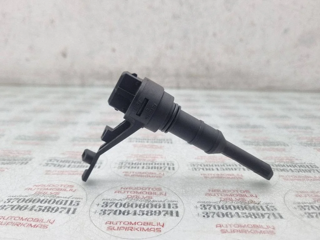 Speed sensor (speedometer sensor) – Volkswagen Passat B5 (1997-2000)