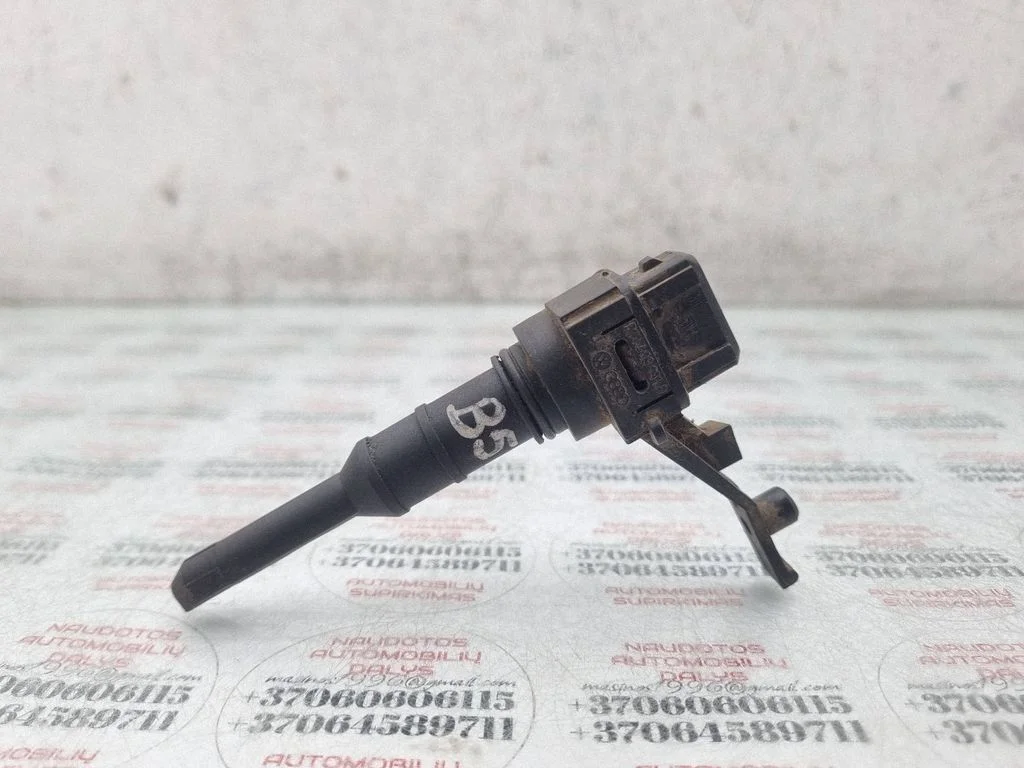 Speed sensor (speedometer sensor) – Volkswagen Passat B5 (1997-2000)