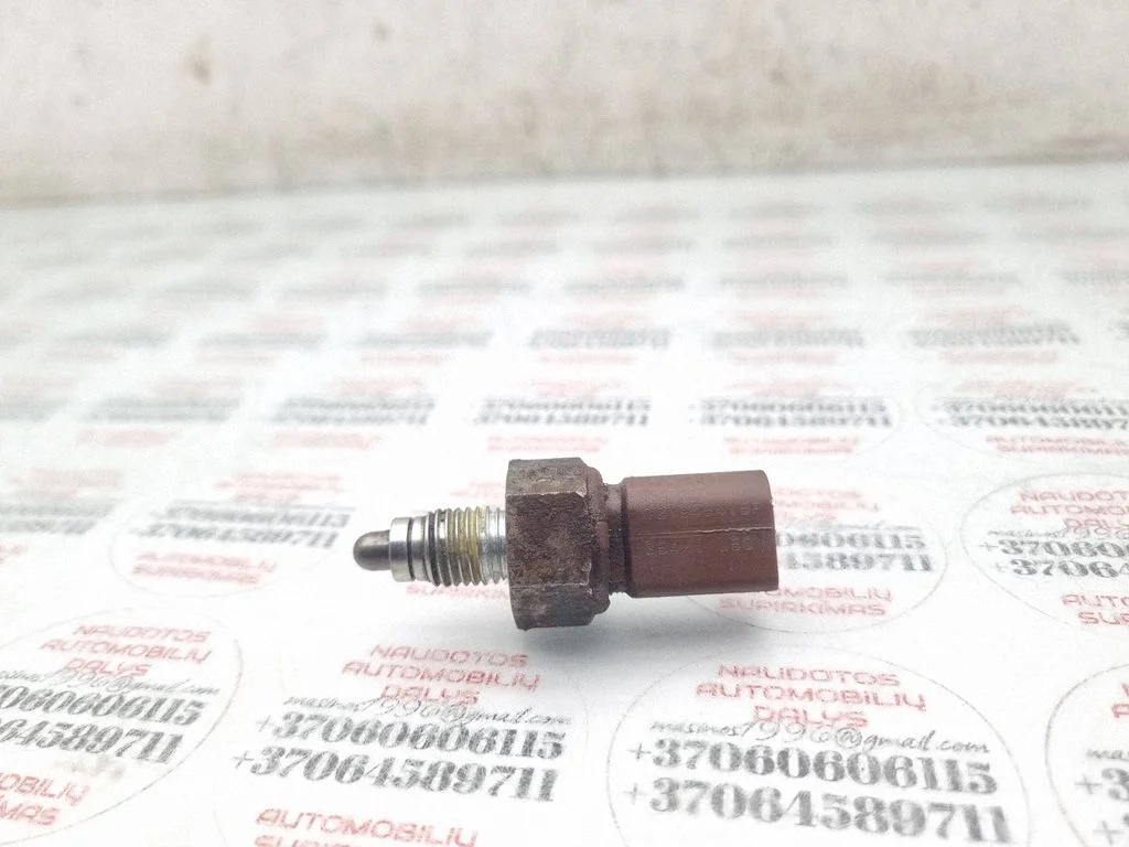 Tagurdustule andur 02T945415P