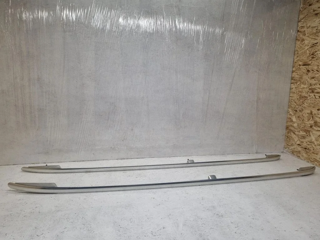 Roof bar rail 1T0860034F