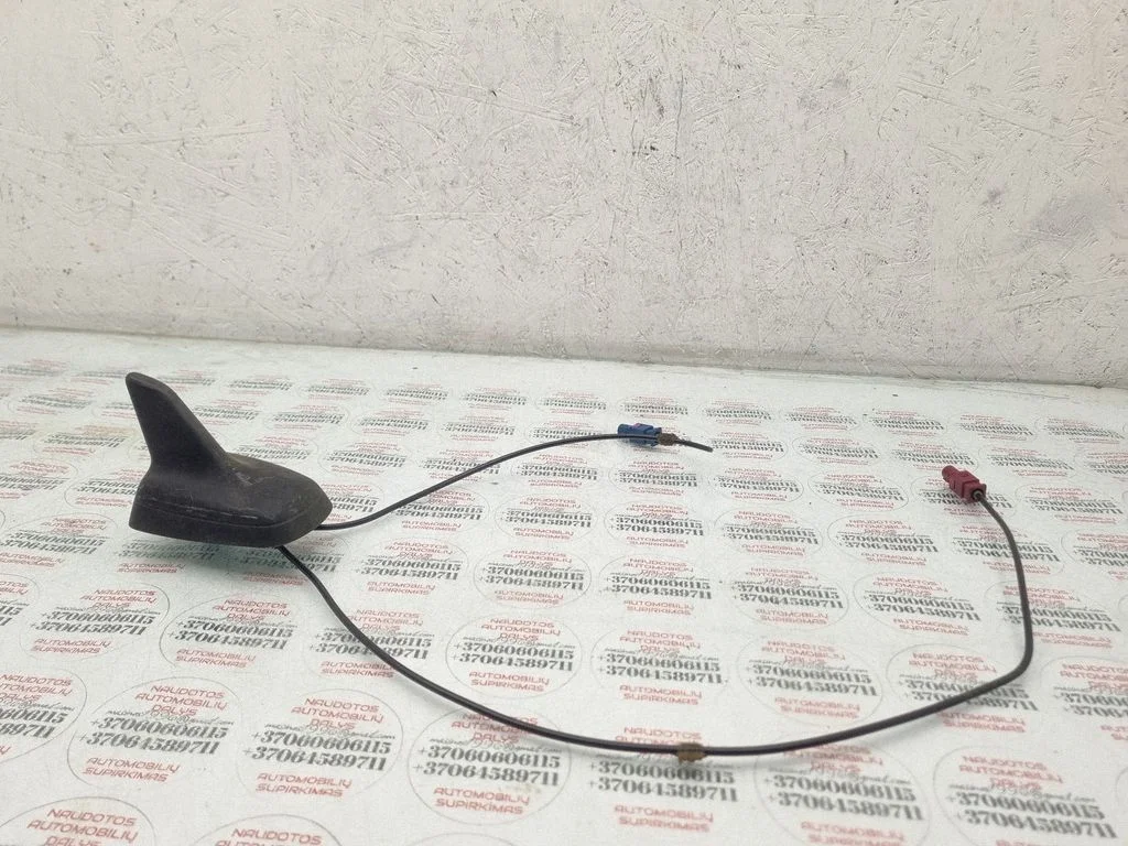 Aerial GPS antenna 4E0035503P
