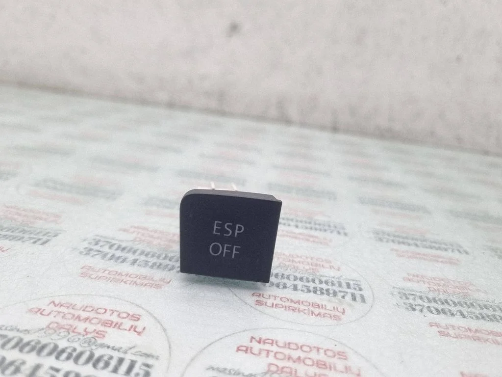 ESP (stabiilsussüsteemi) lüliti 3C0927117C