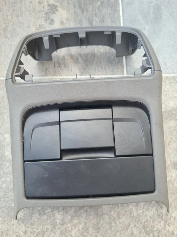 Other center console (tunnel) element 8K0864376