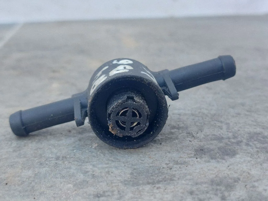 Fuel tank valve – Audi A4 S4 B6 8E 8H (2001-2005)