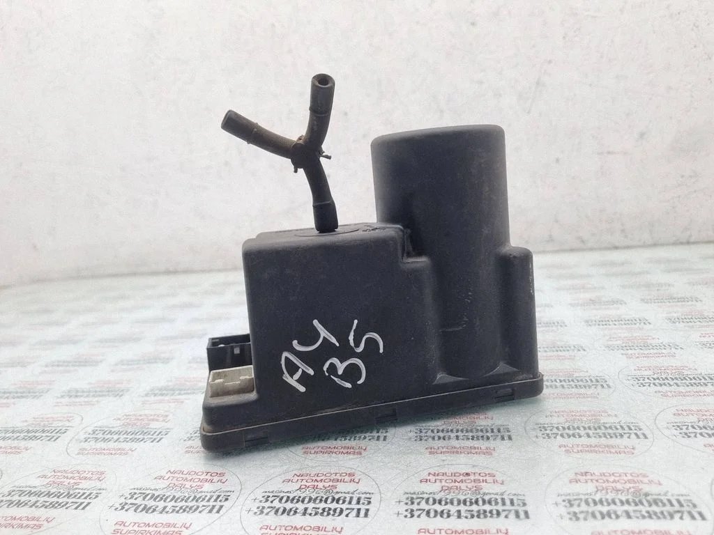 Kesklukustuse vaakumpump – Audi A4 S4 B5 8D (1999-2000)
