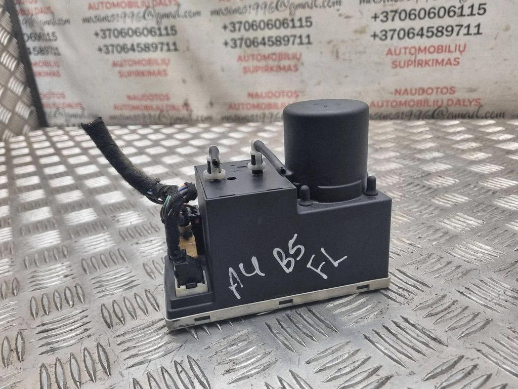 Kesklukustuse vaakumpump – Audi A4 S4 B5 8D (1999-2000)