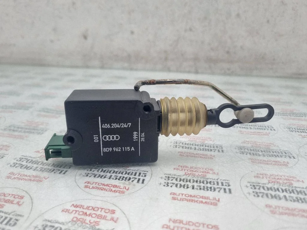 Central locking motor – Audi A4 S4 B5 8D (1999-2000)