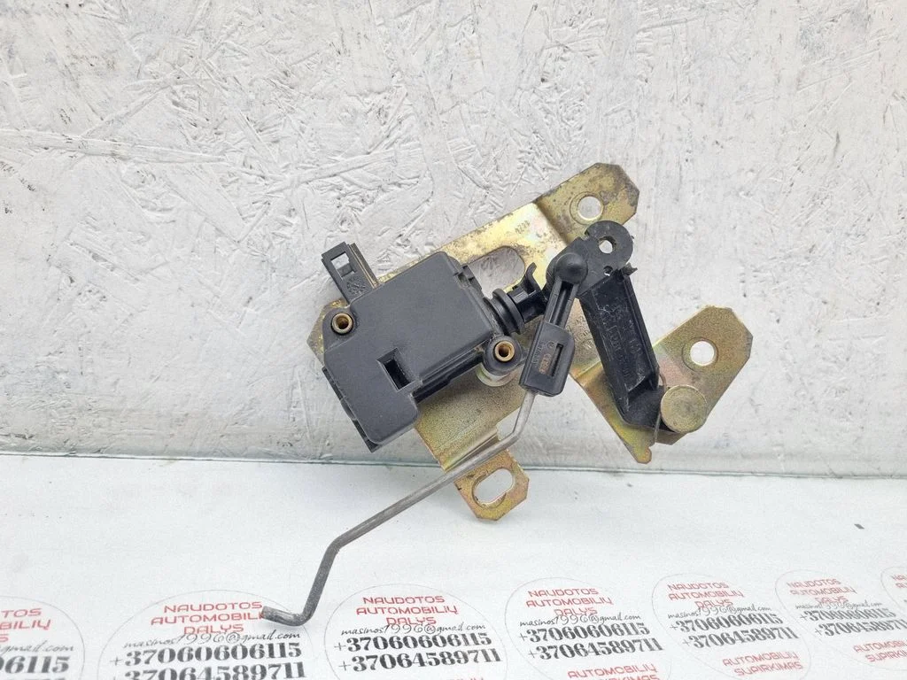 Central locking motor – Volkswagen Golf IV (1998-2005)