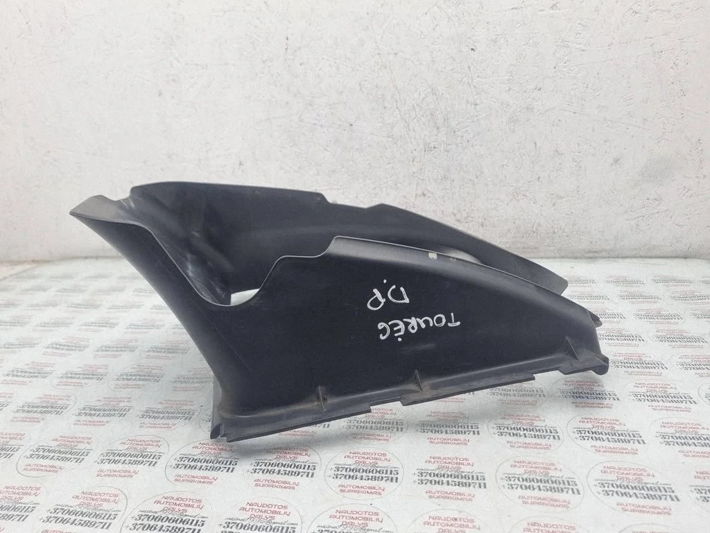 Intercooler air channel guide – Volkswagen Touareg I (2002-2010)