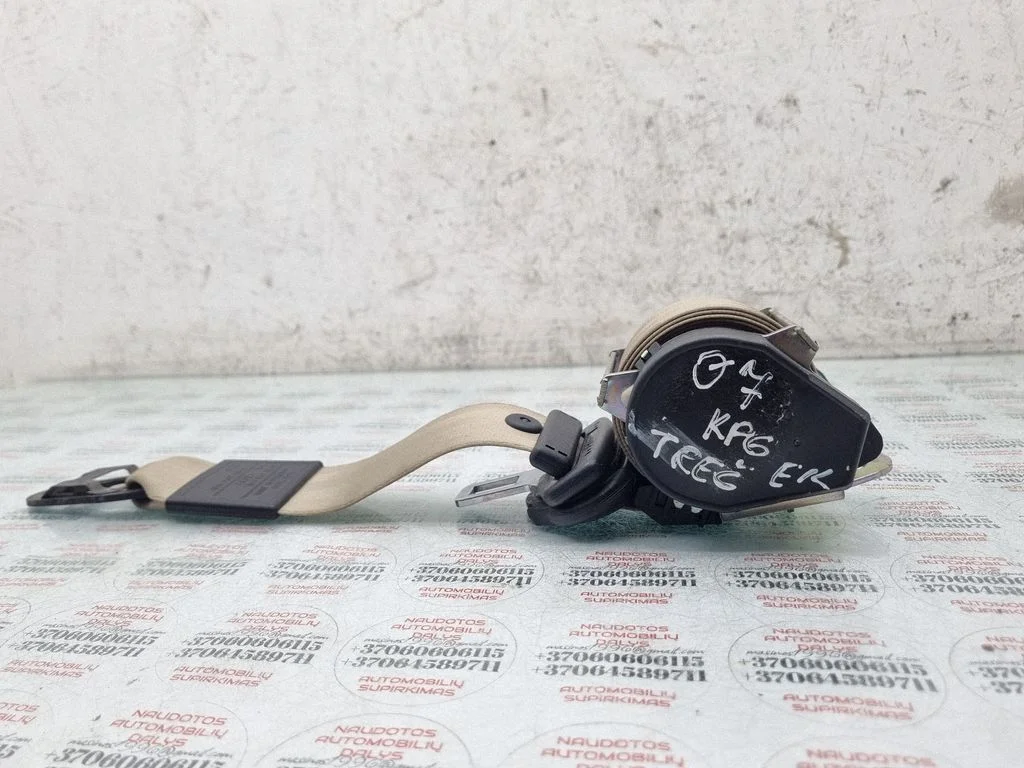 Third row seat belt – Audi Q7 4L (2005-2015)
